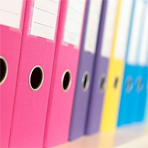 ranger les fournitures dans des classeurs ?